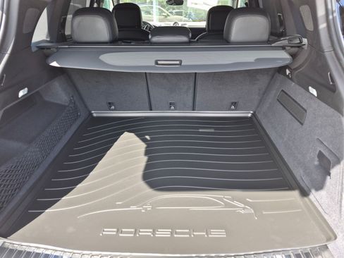 New 2026 Porsche Cayenne S AWD/4WD image 23