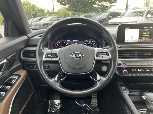 Used 2021 Kia Telluride SX w/ SX Prestige Package AWD/4WD image 16
