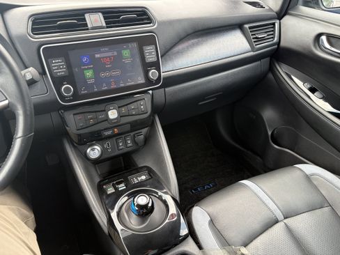 Used 2019 Nissan Leaf SL Plus w/ Protection Package FWD image 9