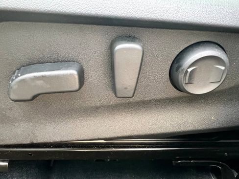 Certified 2022 Subaru Forester Limited image 19