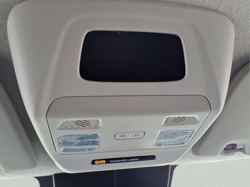 Used 2024 Ford Transit 250 Low Roof w/ Exterior Upgrade Package image 28