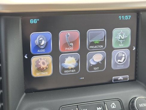Used 2018 GMC Acadia Denali w/ Technology Package AWD/4WD image 4