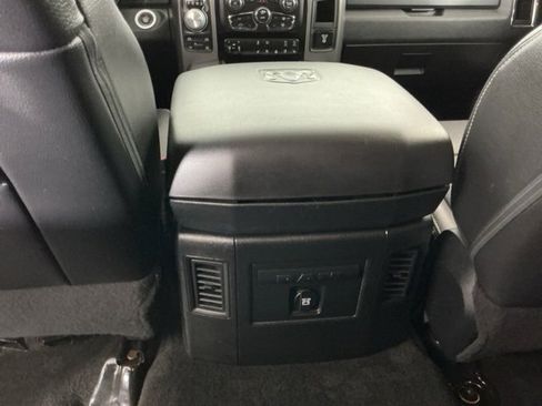 Used 2017 RAM 1500 Sport image 25