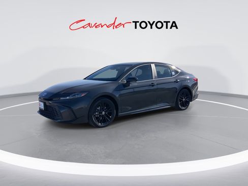 Certified 2026 Toyota Camry SE image 4