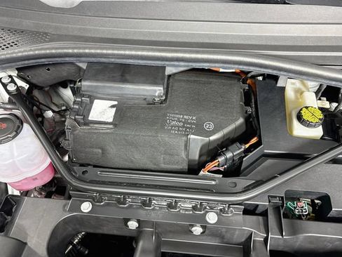 Certified 2023 Volkswagen ID.4 Pro S AWD/4WD image 34
