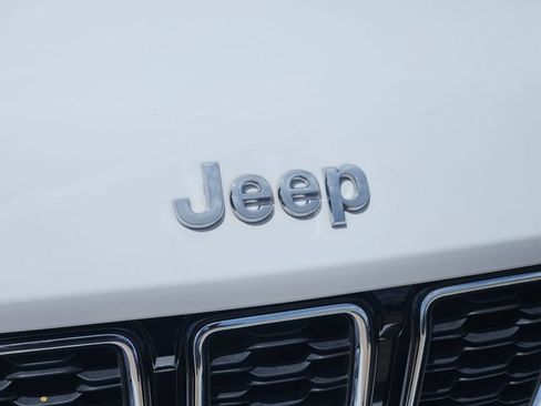 Certified 2023 Jeep Grand Cherokee Limited RWD image 12