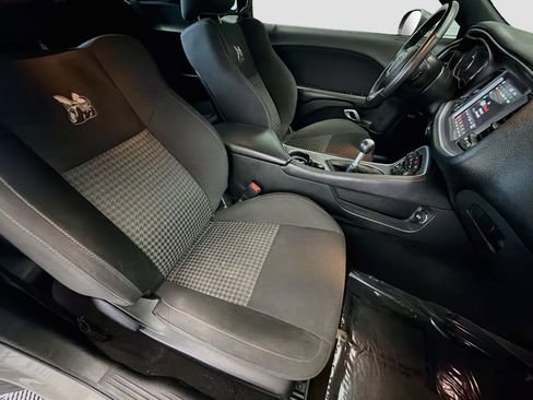 Used 2019 Dodge Challenger R/T Scat Pack RWD image 14