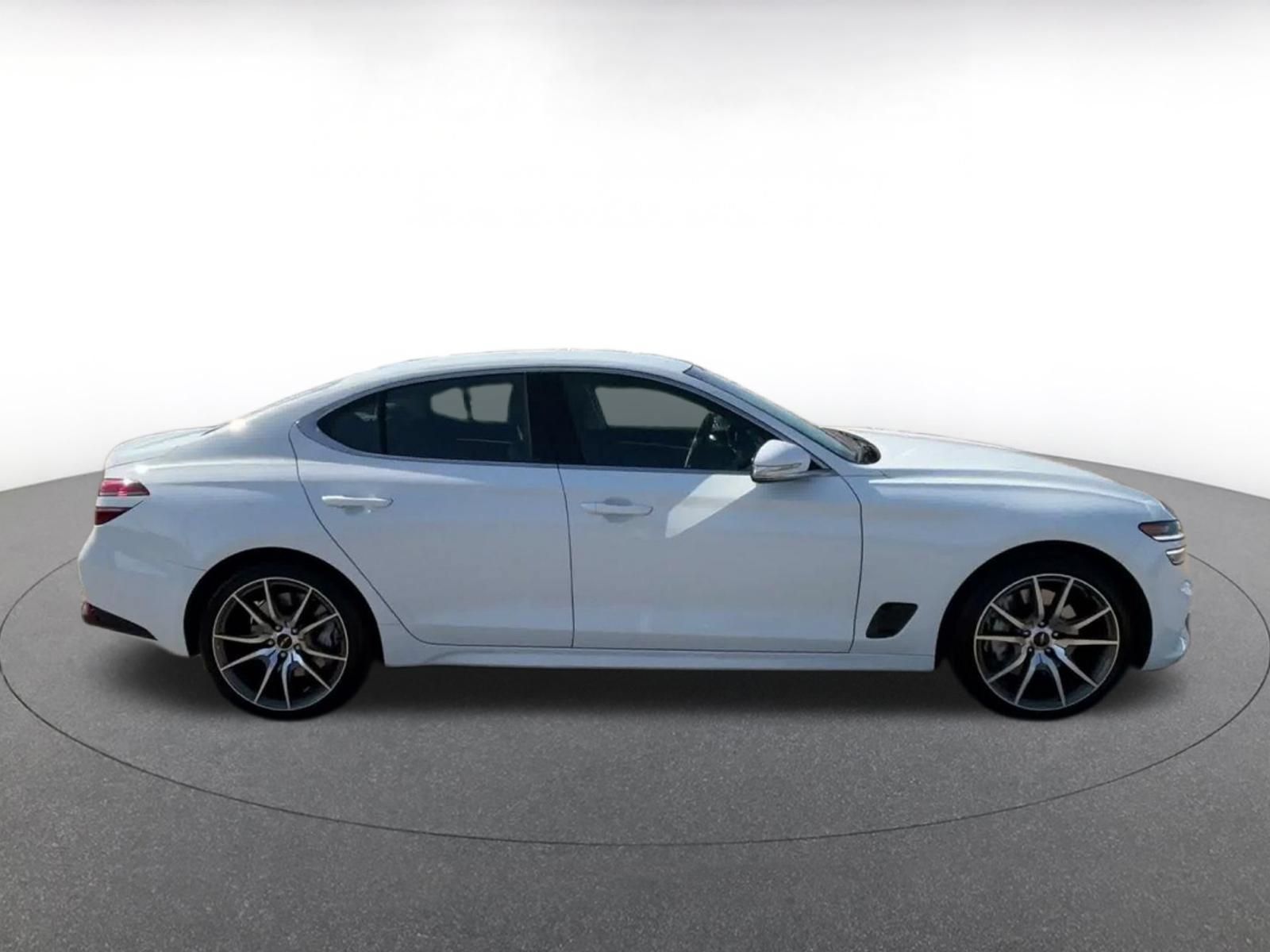 Used 2026 Genesis G70 2.5T RWD image 15