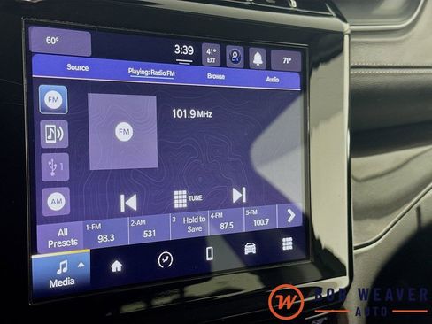 Used 2023 Jeep Grand Cherokee Laredo AWD/4WD image 18