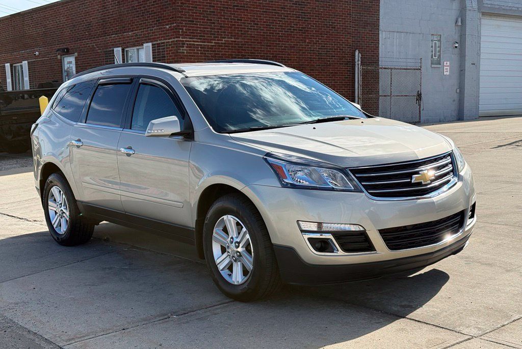 Used 2014 Chevrolet Traverse LT AWD/4WD image 4