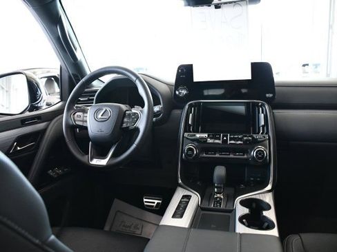 New 2025 Lexus LX 700h F Sport image 18