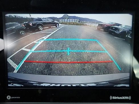 Used 2023 Toyota Camry SE image 27