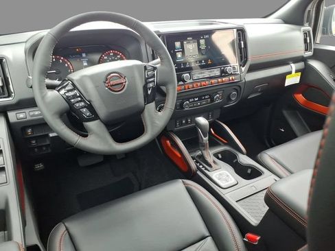 Certified 2026 Nissan Frontier PRO-4X w/ Pro Premium Package AWD/4WD image 6