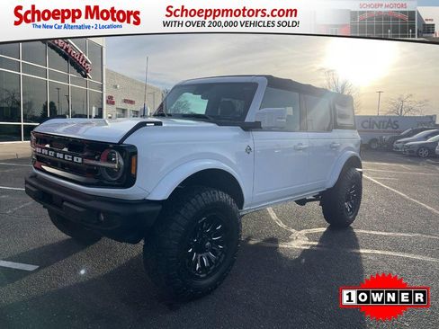 Used 2021 Ford Bronco Outer Banks image 1