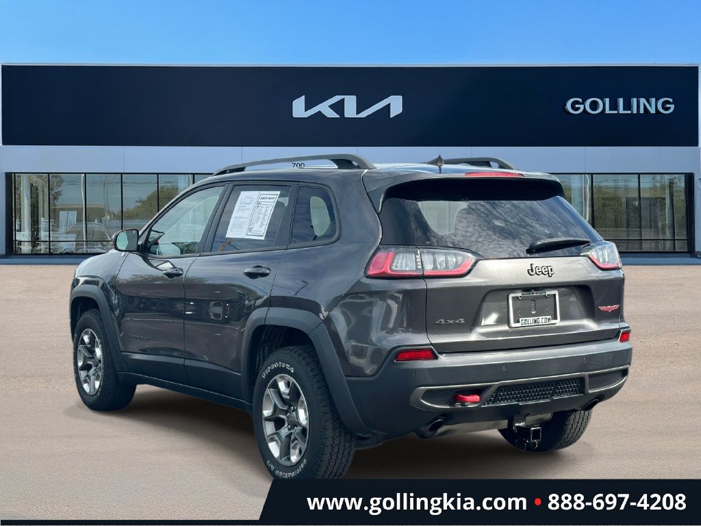 Used 2019 Jeep Cherokee Trailhawk w/ Comfort/Convenience Group AWD/4WD image 4