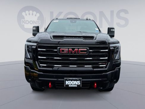 New 2026 GMC Sierra 2500 AT4 w/ Technology Package AWD/4WD image 11