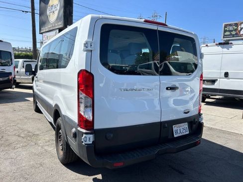 Used 2019 Ford Transit 350 XLT RWD image 4