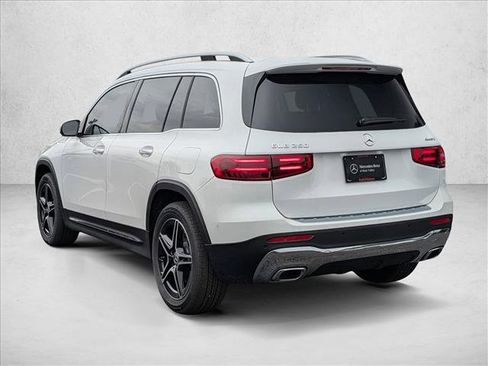 New 2026 Mercedes-Benz GLB 250 4MATIC image 8