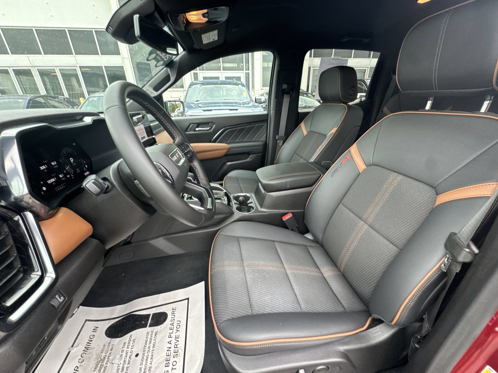 Used 2025 GMC Canyon AT4 AWD/4WD image 19