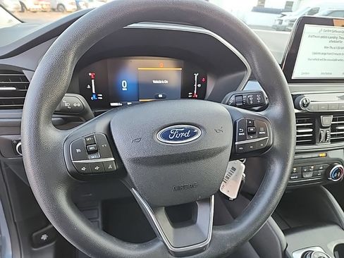 Used 2023 Ford Escape FWD image 12