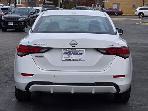 Used 2024 Nissan Sentra SV image 11