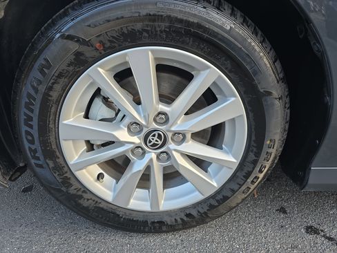 Certified 2025 Toyota Camry LE image 36