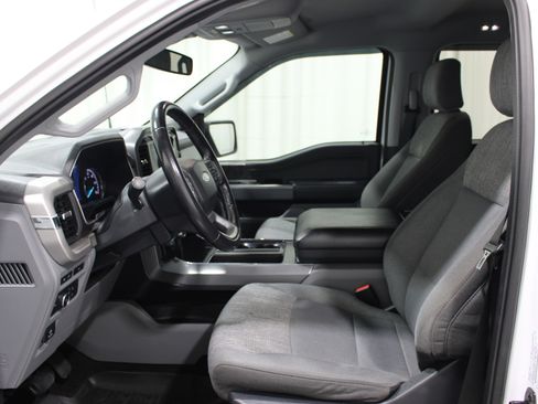 Used 2022 Ford F150 XLT w/ Equipment Group 302A High image 3