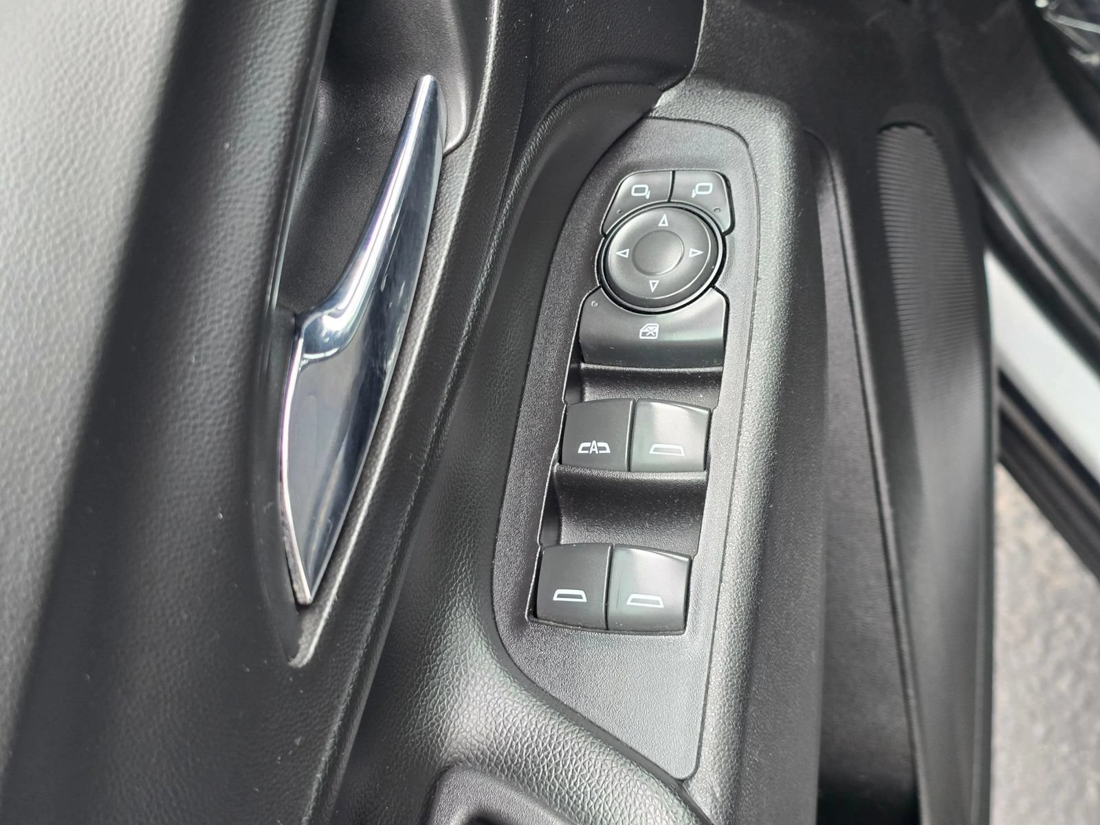 Used 2019 Chevrolet Equinox LT AWD/4WD image 19