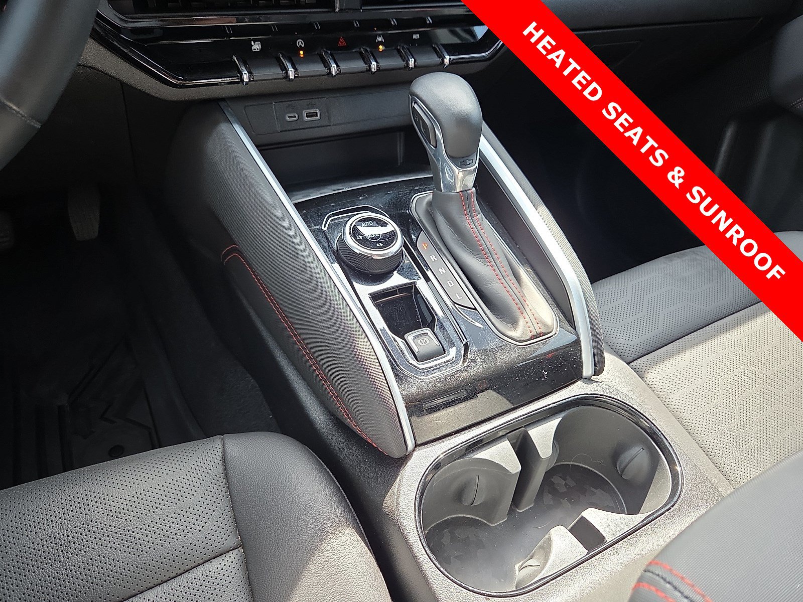 Used 2024 Chevrolet Colorado Z71 w/ LPO, Dark Essentials Package AWD/4WD image 25