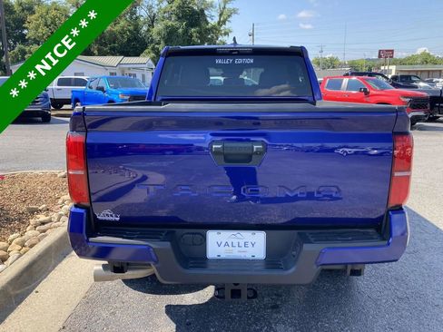 Used 2024 Toyota Tacoma SR5 image 5