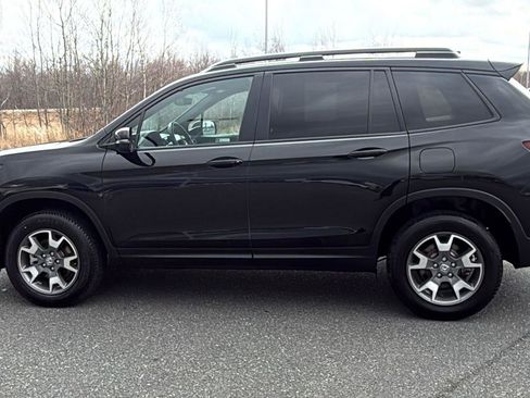 Used 2022 Honda Passport TrailSport image 12