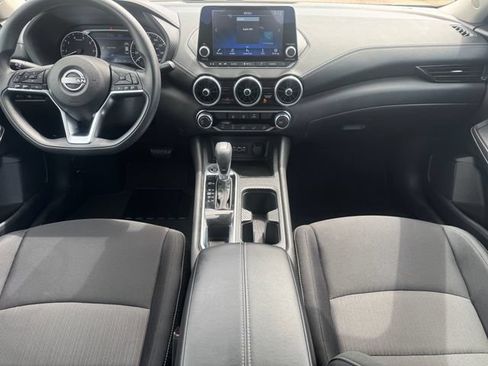 Used 2025 Nissan Sentra SV FWD image 22