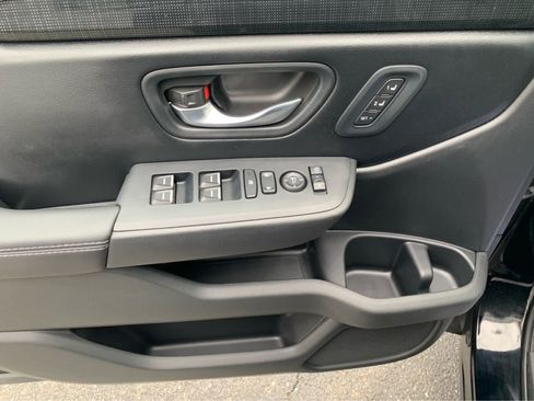 Used 2024 Honda Pilot Elite image 13