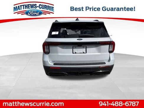 New 2026 Ford Explorer ST-Line image 5