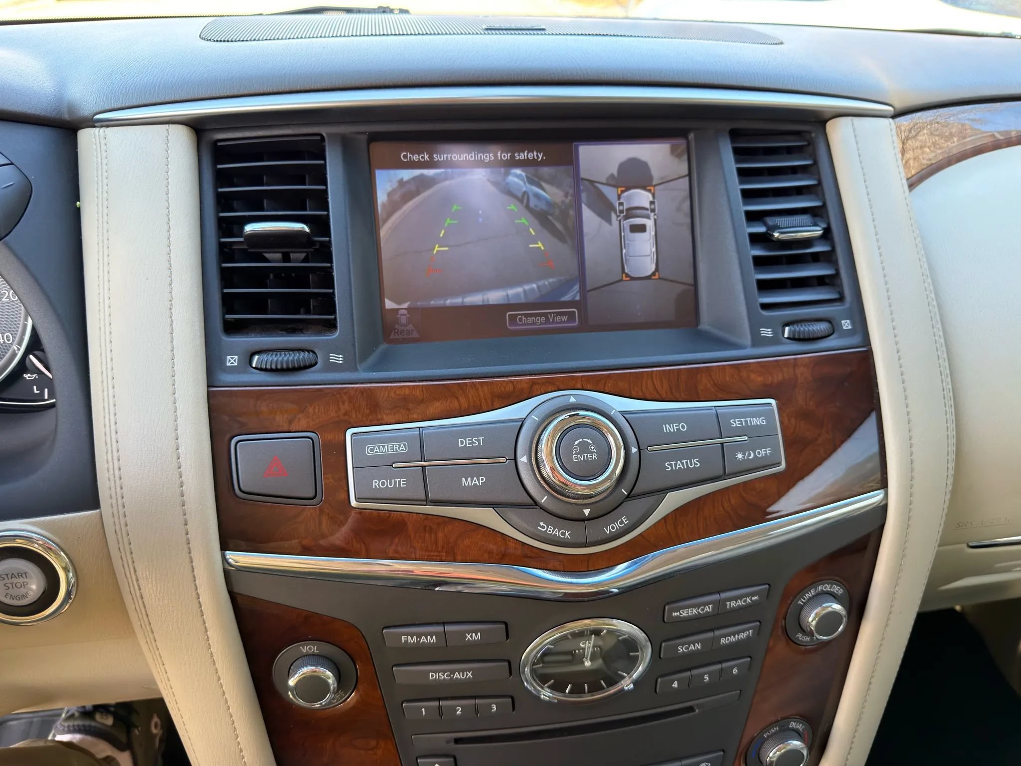 Used 2016 INFINITI QX80 4WD w/ Deluxe Technology Package image 27