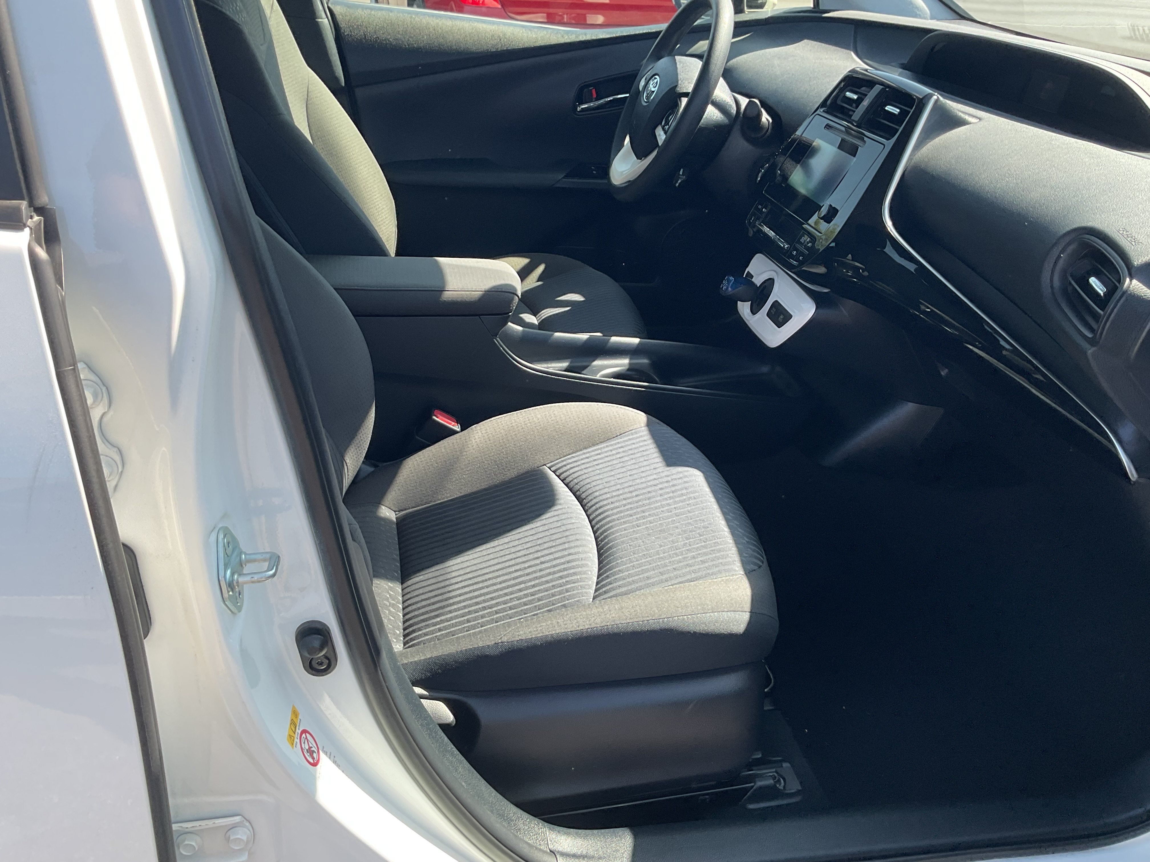 Used 2017 Toyota Prius Two w/ Prius Two Safety Plus Package FWD image 12