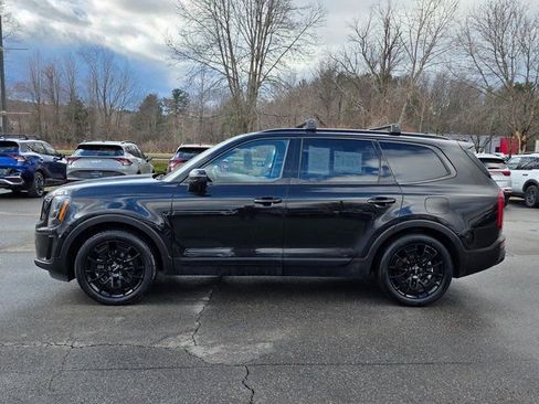 Used 2022 Kia Telluride EX w/ EX Premium Package image 5