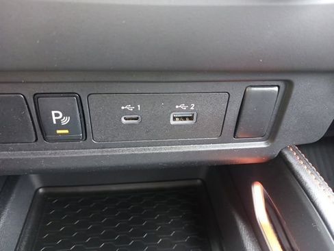 Used 2024 Nissan Frontier PRO-4X w/ Technology Package AWD/4WD image 19