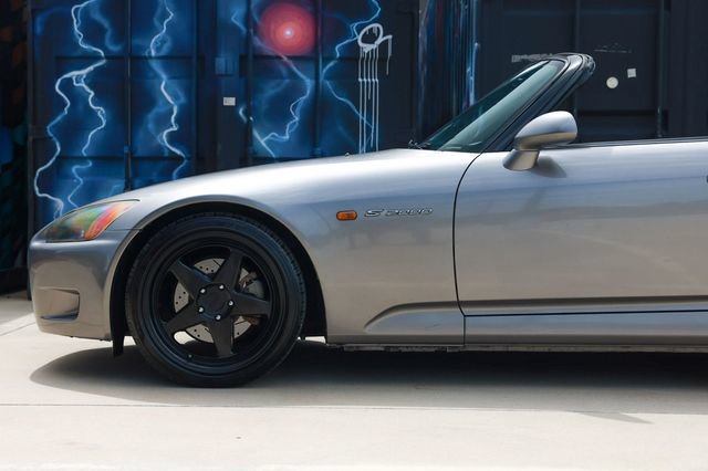 Used 2001 Honda S2000 image 24