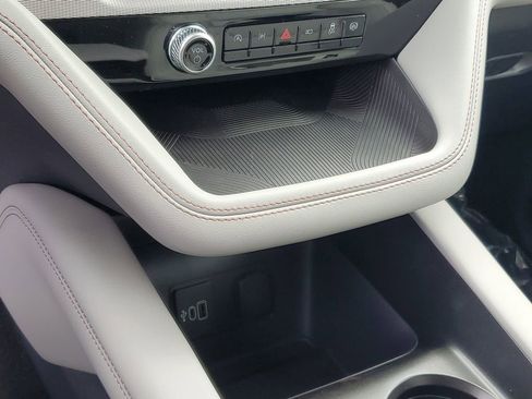 New 2026 Ford Explorer Active image 21