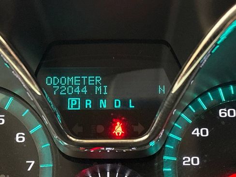 Used 2015 Chevrolet Traverse LTZ w/ LPO, 'HIT The Road' Package AWD/4WD image 18