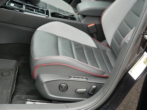 Certified 2024 Volkswagen GTI SE FWD image 14