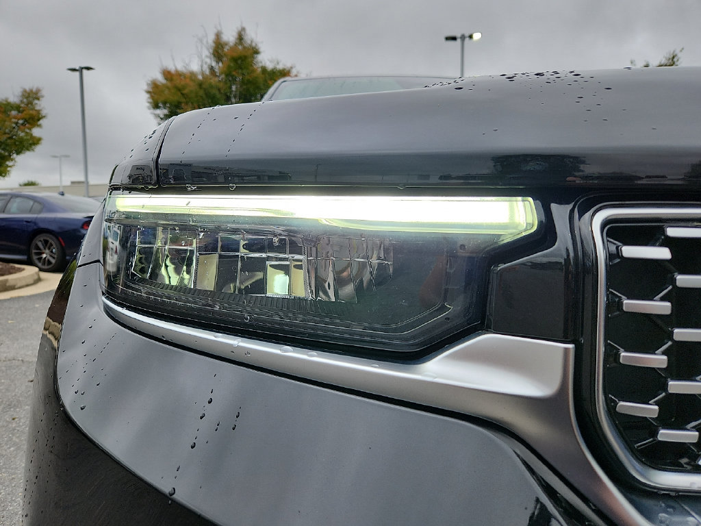 Certified 2023 Jeep Grand Cherokee Summit AWD/4WD image 9