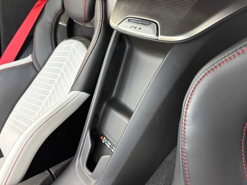 Used 2023 Chevrolet Corvette Stingray Premium Cpe w/ Z51 Performance Package image 14