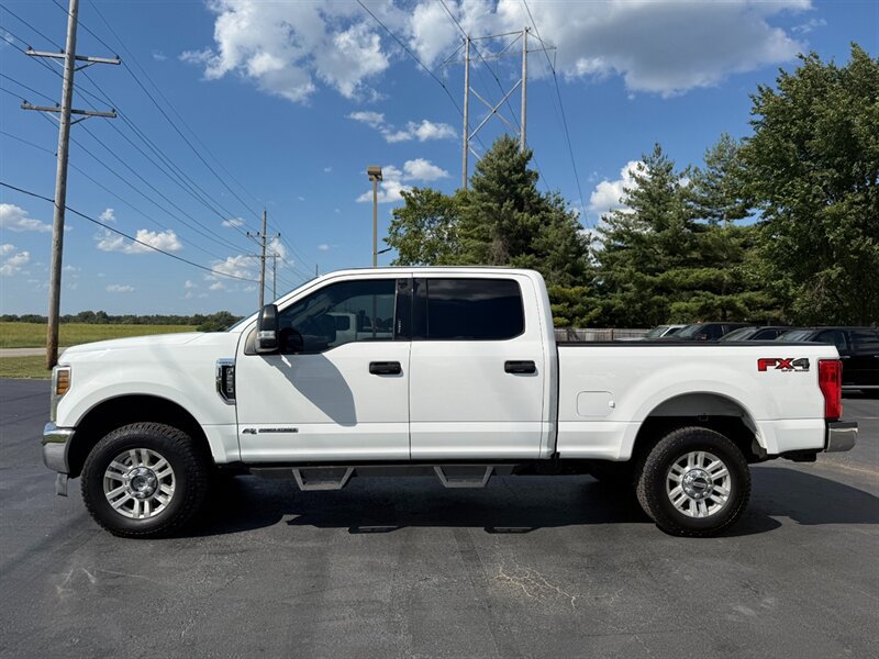 Used 2018 Ford F250 XLT w/ XLT Value Package AWD/4WD image 2