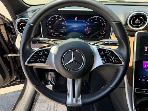 Used 2025 Mercedes-Benz C 300 Sedan image 21