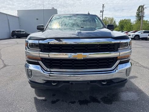 Used 2018 Chevrolet Silverado 1500 LT w/ All Star Edition AWD/4WD image 8