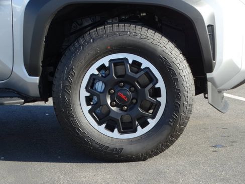 New 2026 Toyota 4Runner TRD Off-Road image 4