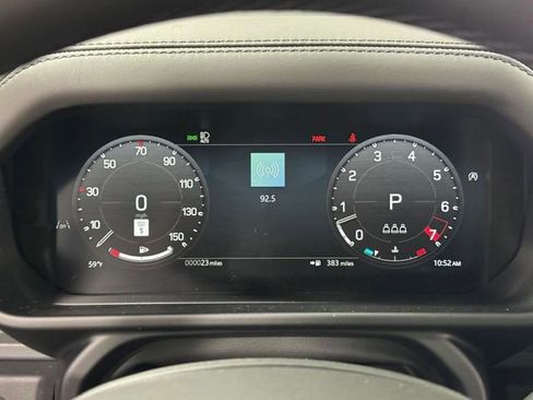 New 2026 Land Rover Defender 110 X-Dynamic SE AWD/4WD image 31