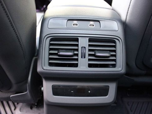 Used 2025 Audi Q5 Premium Plus w/ Premium Plus image 39